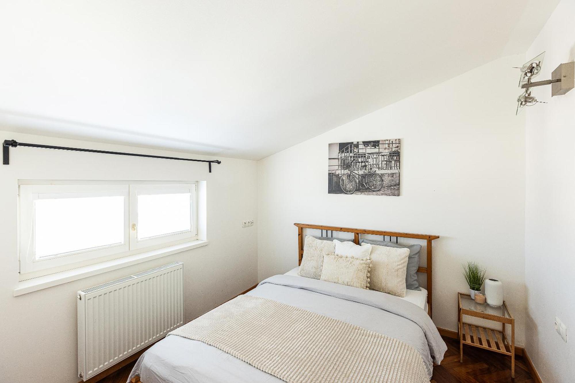 Apartment Modern Attic With Terrace - Machova *